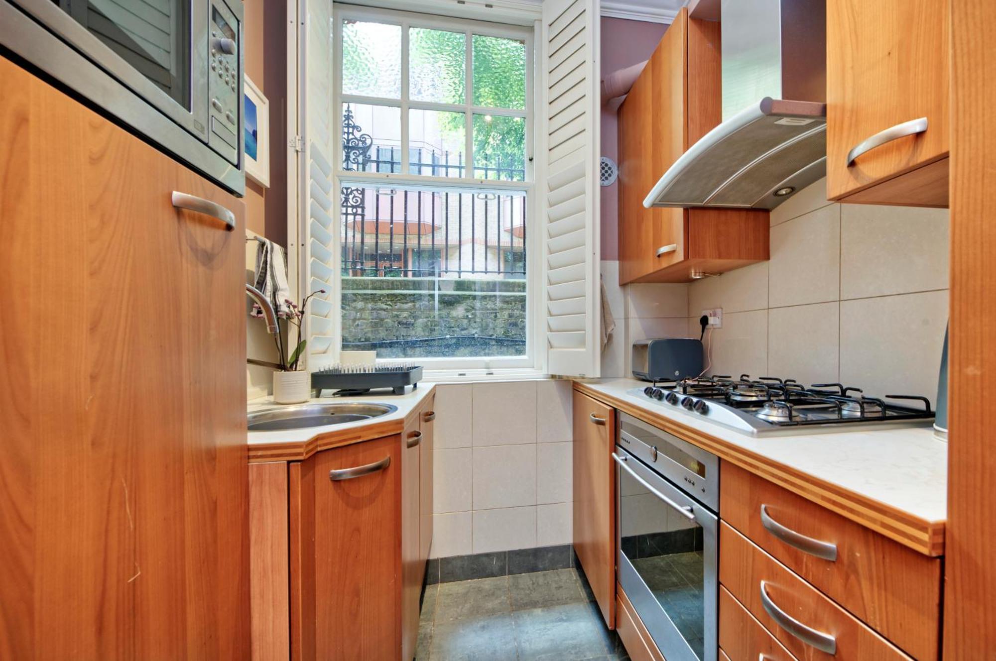 Westminster Retreat By Underthedoormat London